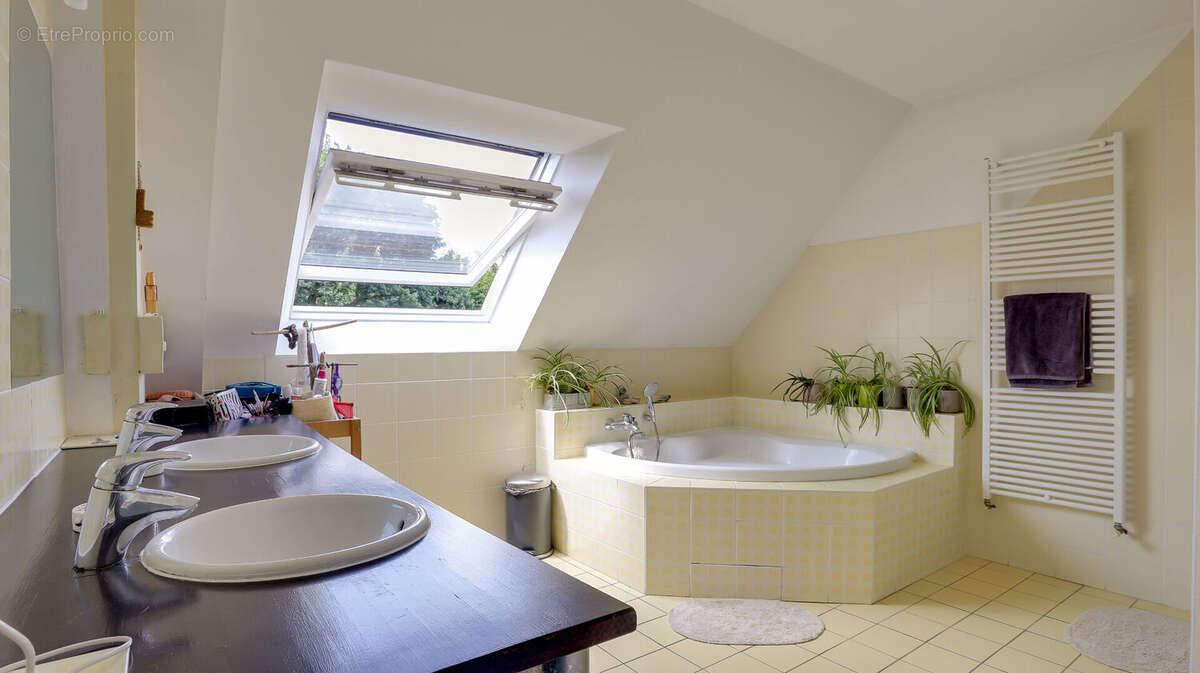 Maison à CESSON-SEVIGNE