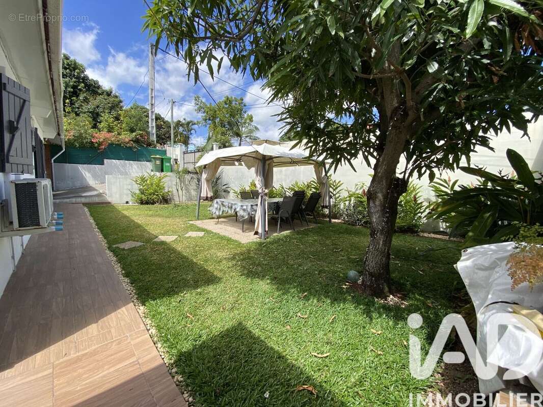 Photo 2 - Maison à SAINT-LOUIS