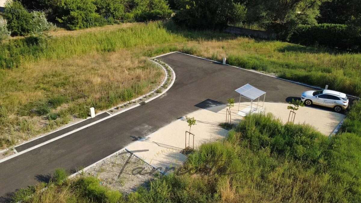 Terrain à CRUAS