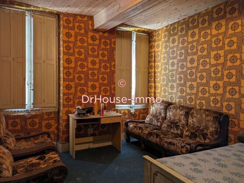 Appartement à SAINTE-LIVRADE-SUR-LOT