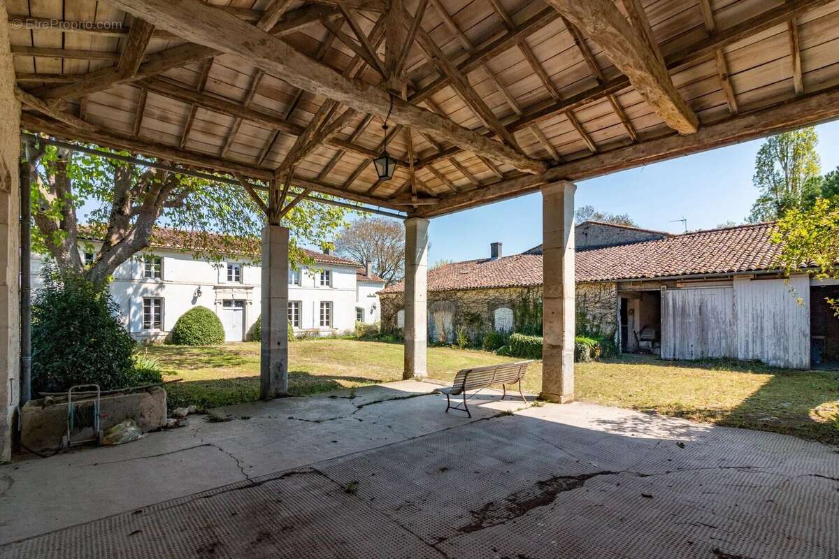 Belle maison de campagne du 18ème siècle - photo 5