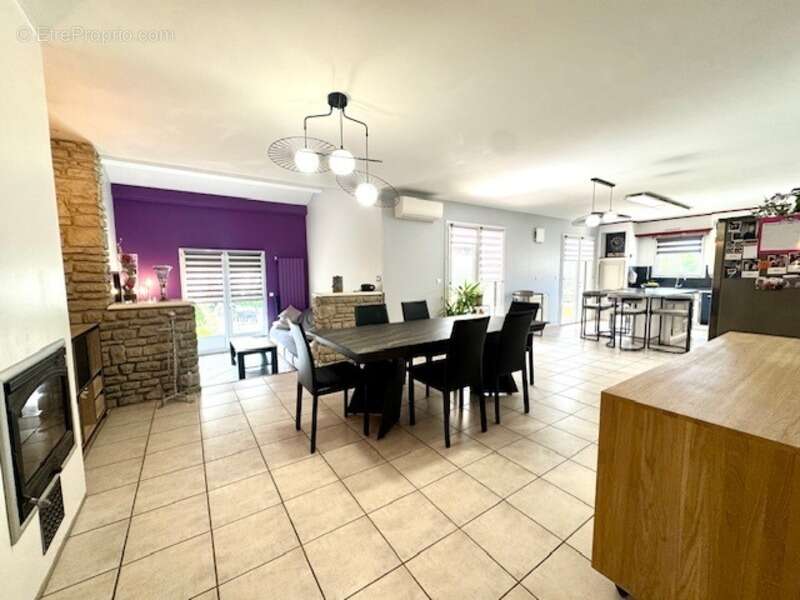 Maison à SAINT-CHRISTOL-LES-ALES