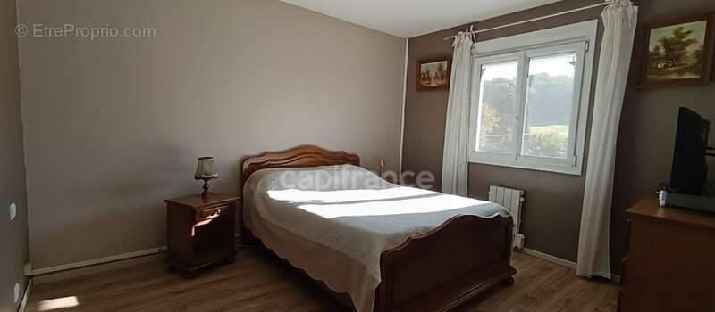 Maison à PRECY-SUR-VRIN