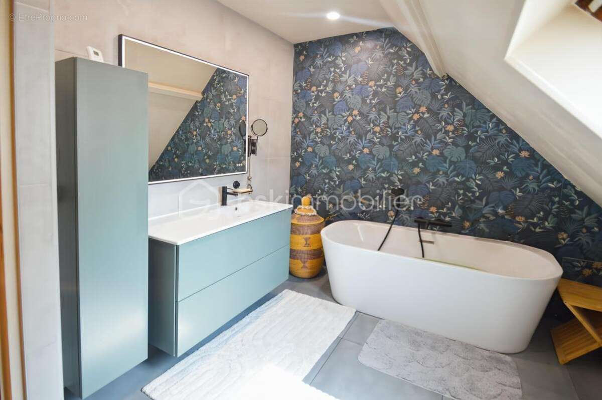 Maison à CLAYE-SOUILLY