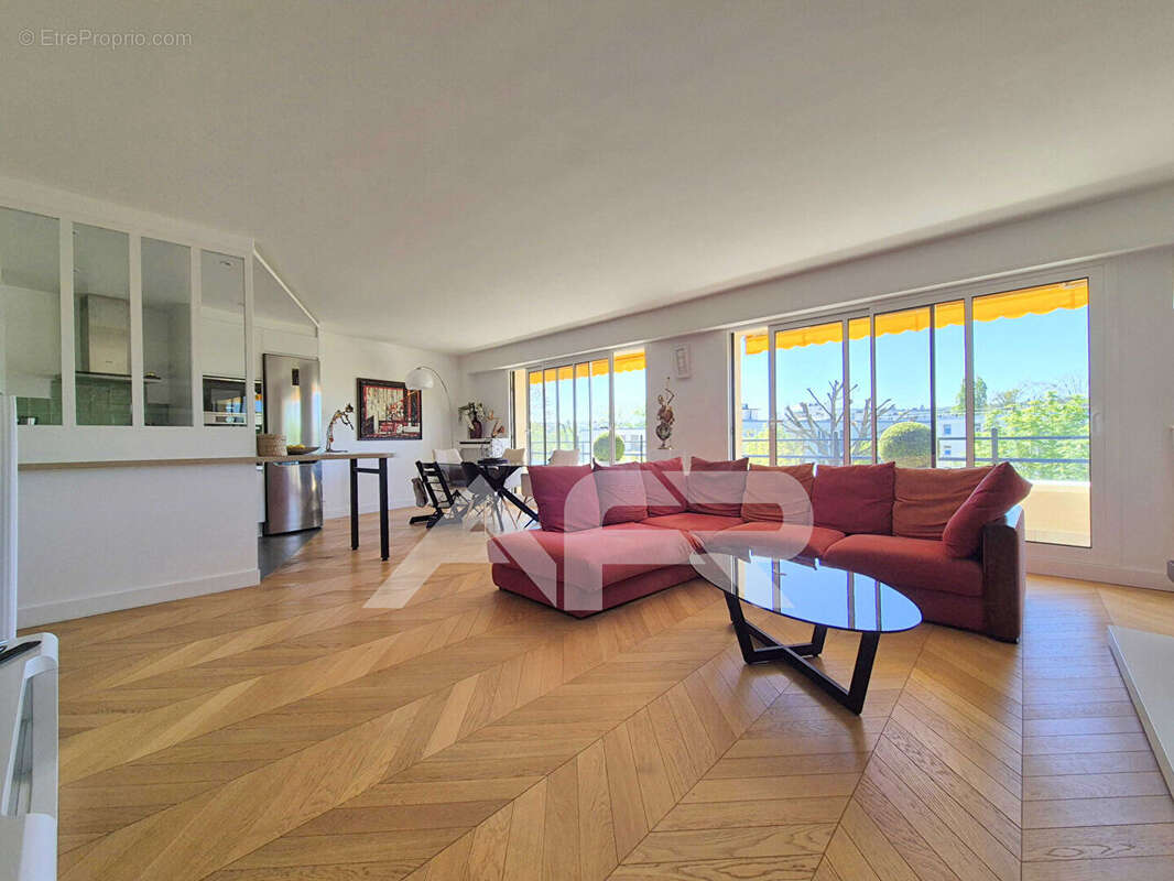 Appartement à LE VESINET