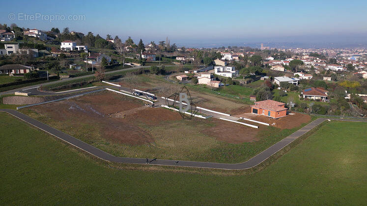 Terrain à PUYGOUZON