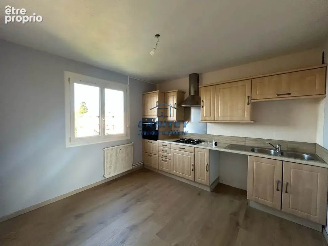 Appartement eaux vives - photo 1
