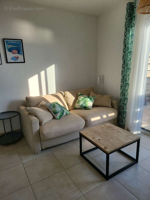 Appartement à LINGUIZZETTA
