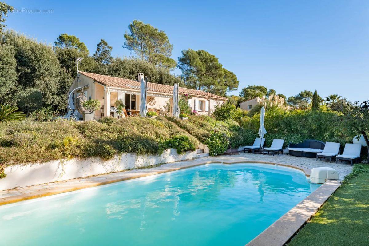 Maison à BIOT