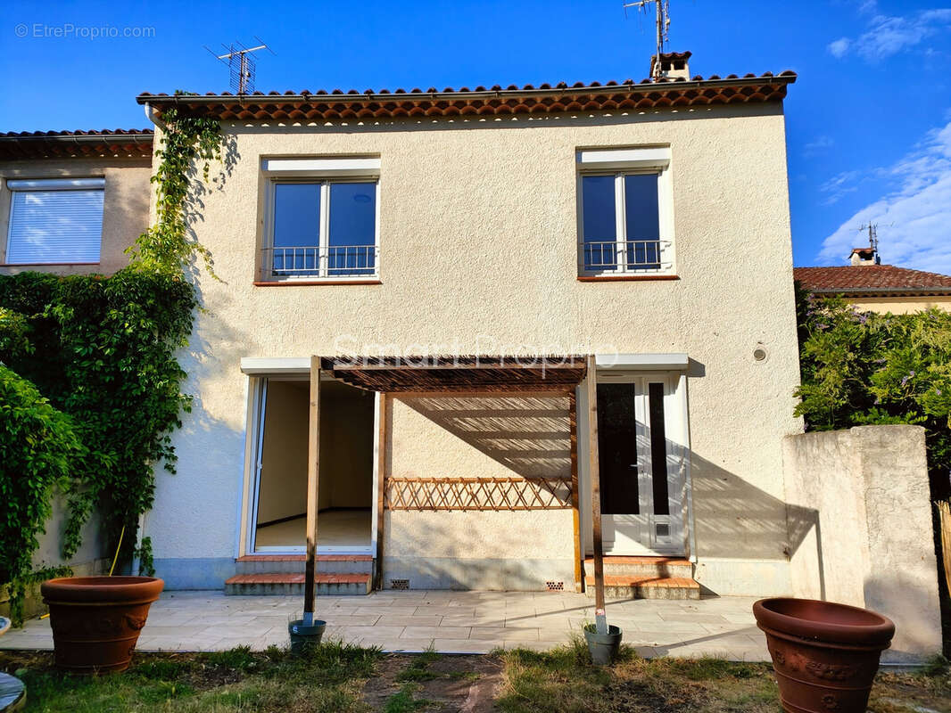 Maison à LAMALOU-LES-BAINS