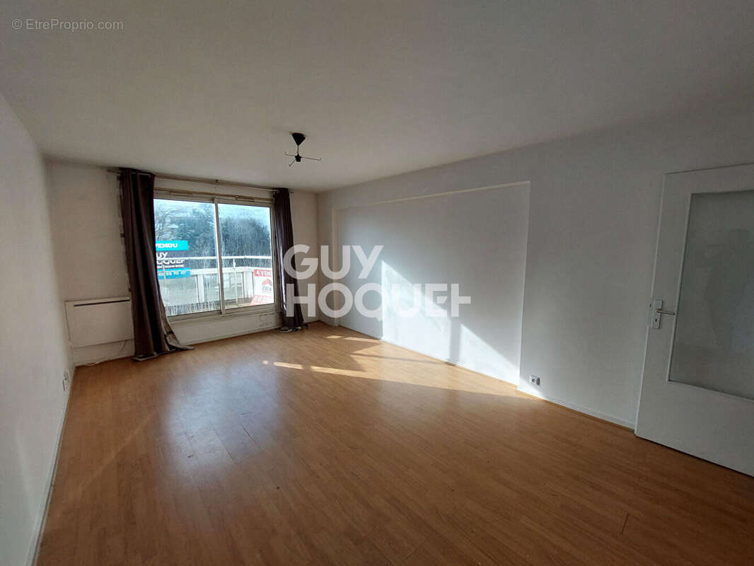 Appartement à ROSNY-SOUS-BOIS
