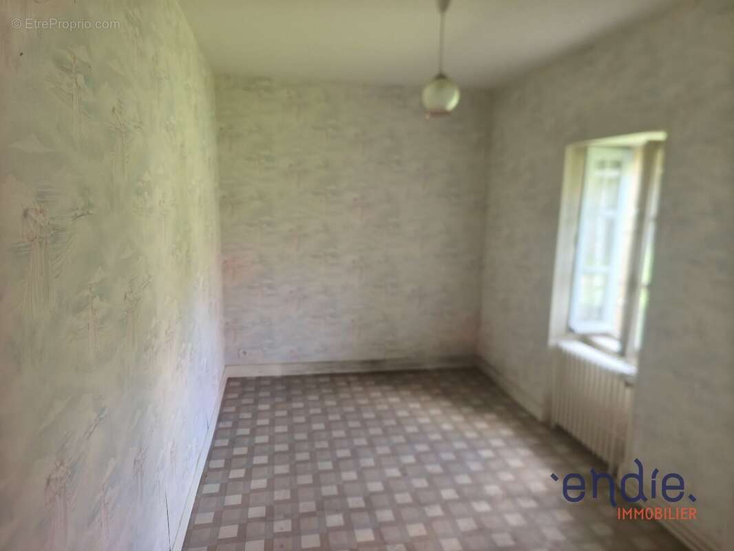 Vente d'une maison 4 pieces (78 m²) a louroux bourbonnais - photo 9