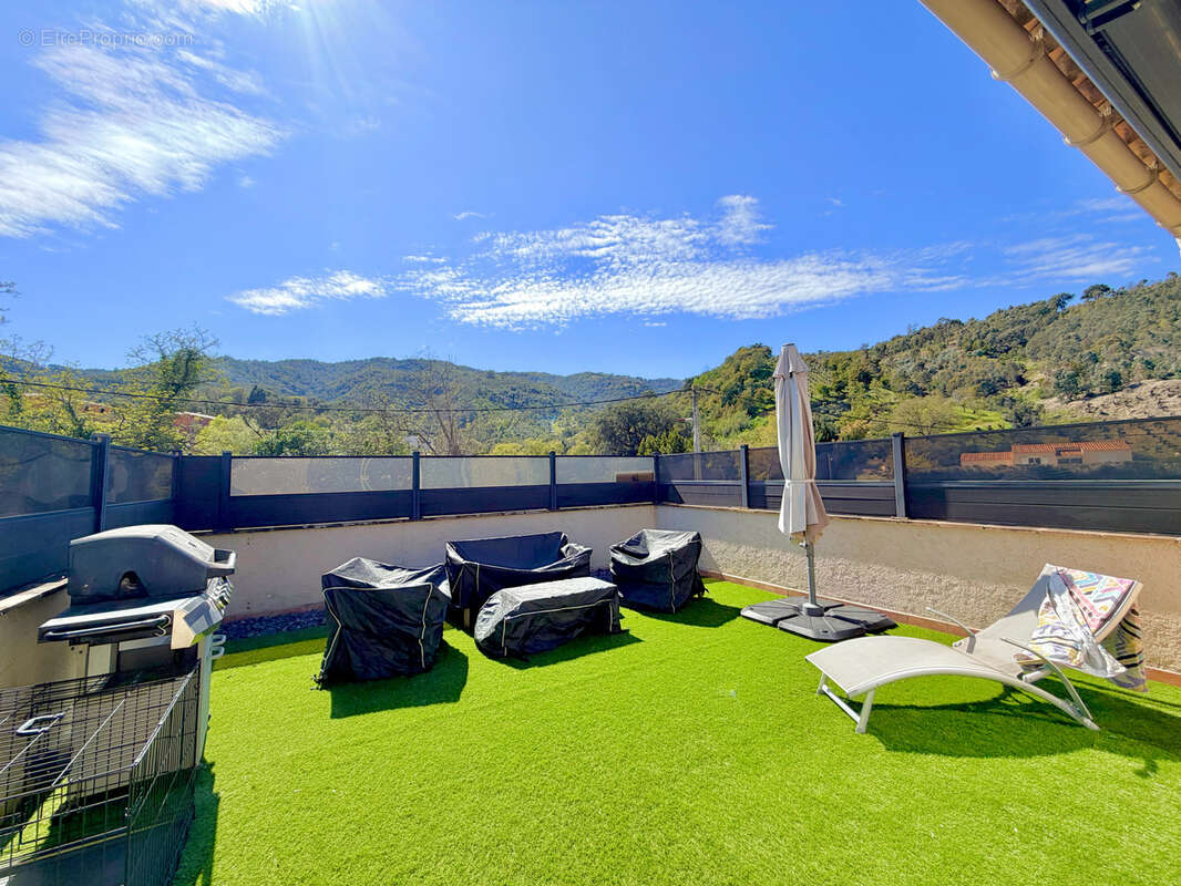 Appartement à PEGOMAS