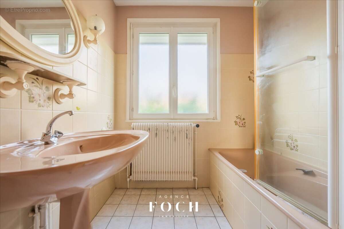 Maison à ESSEY-LES-NANCY