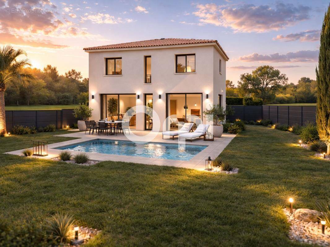 Maison à PUGET-SUR-ARGENS