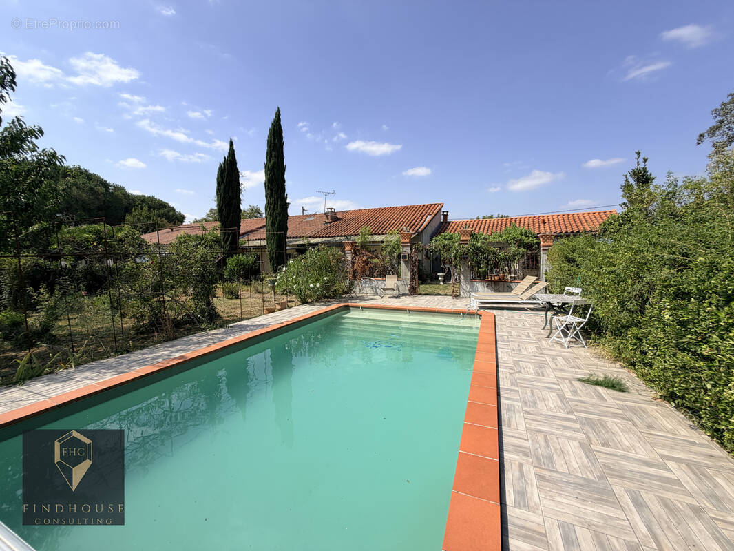 Maison à MONTESQUIEU-VOLVESTRE