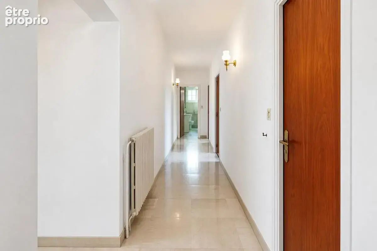 Maison de 6 pièces de 166 m² à Cléry-Saint-André - photo 16