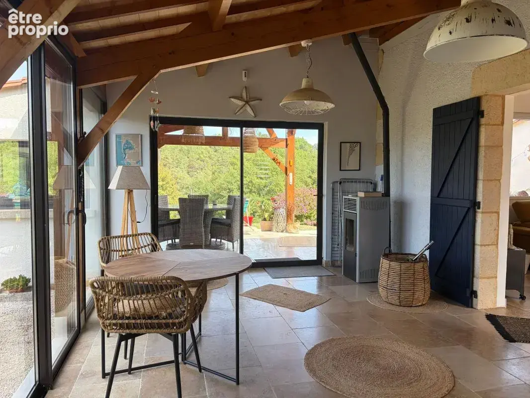 Maison rénovée avec tour, piscine et 5 400 m² de terrain – Le Buisson-de-Cadouin - photo 14