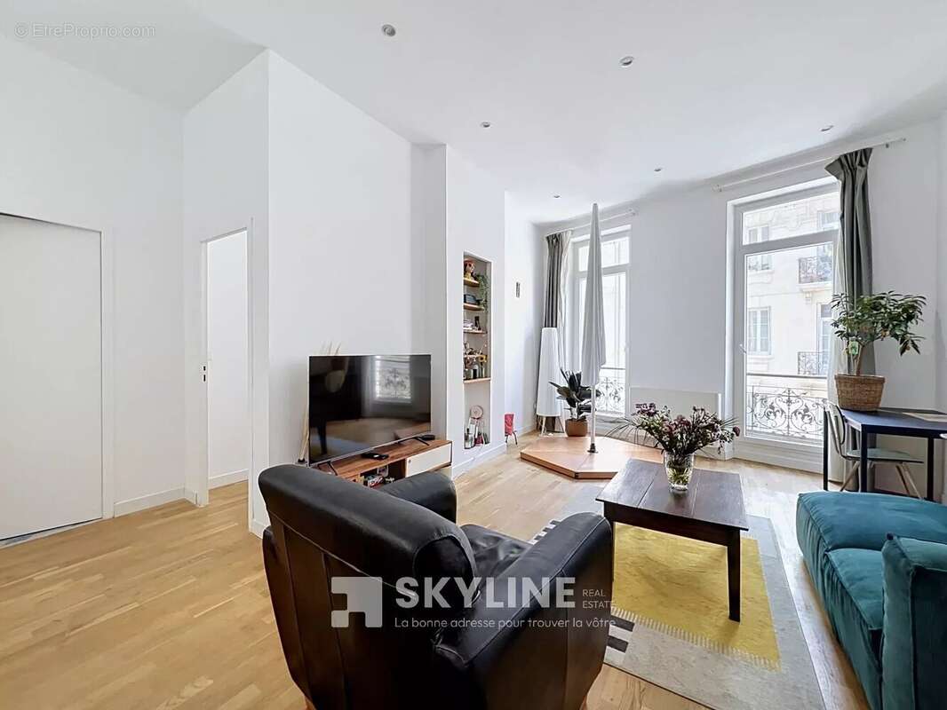 Appartement à MARSEILLE-5E