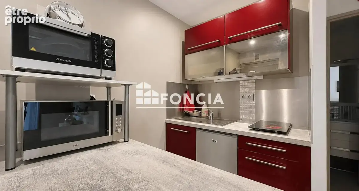 Appartement 2 pièces avec beau balcon et piscine - photo 9