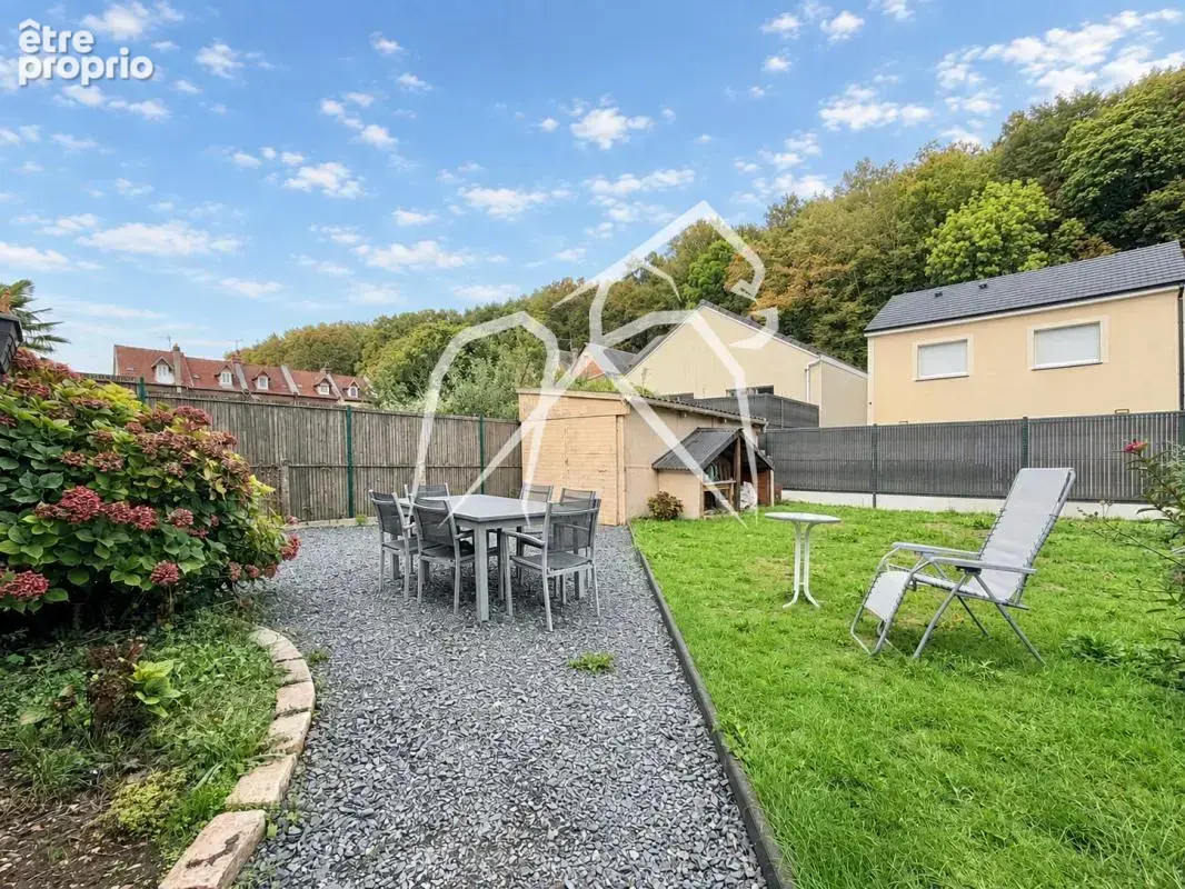 Maison familiale 6 pièces, 120 m² avec jardin et parking à Malaunay - photo 13