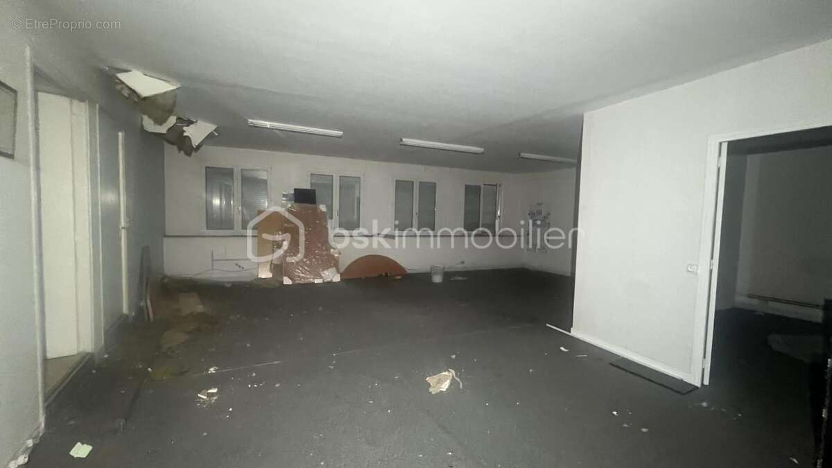 Immeuble professionnel 844 m² – fort potentiel de restructuration – châteauroux - photo 9