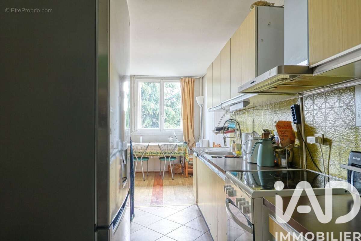 Photo 8 - Appartement à PIERREFITTE-SUR-SEINE