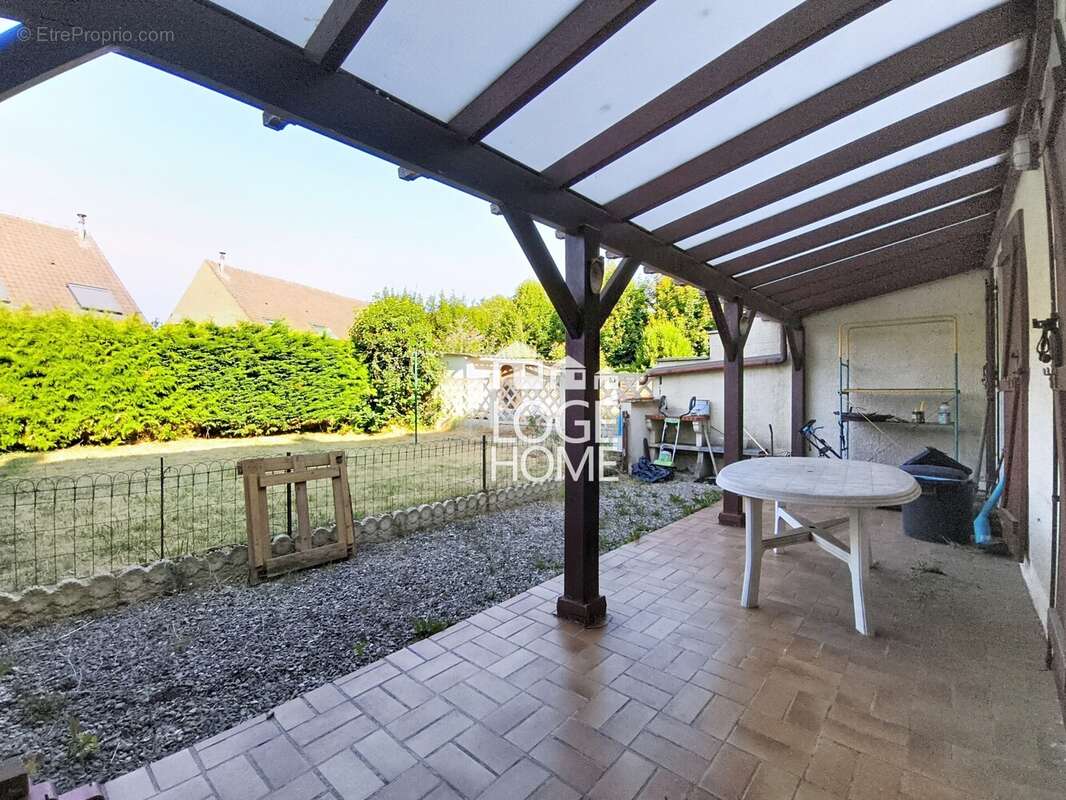 Maison 88 m² à Montigny-En-Gohelle  - photo 6