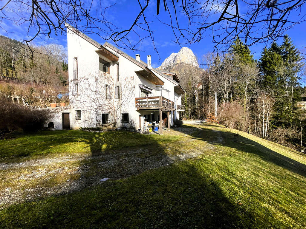 Maison à SAINT-HILAIRE