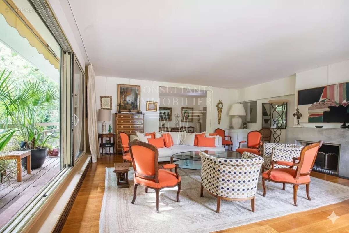 Appartement à BOULOGNE-BILLANCOURT