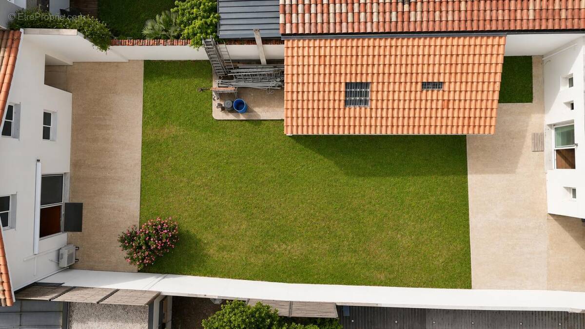 Photo Maison à Begles au prix de 568 000€