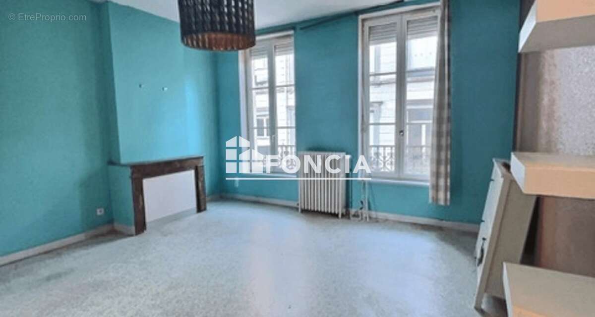 Appartement à SAINT-ETIENNE