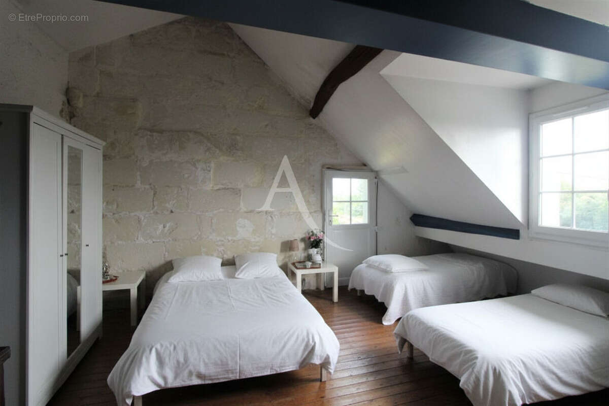 Maison à MONTRICHARD