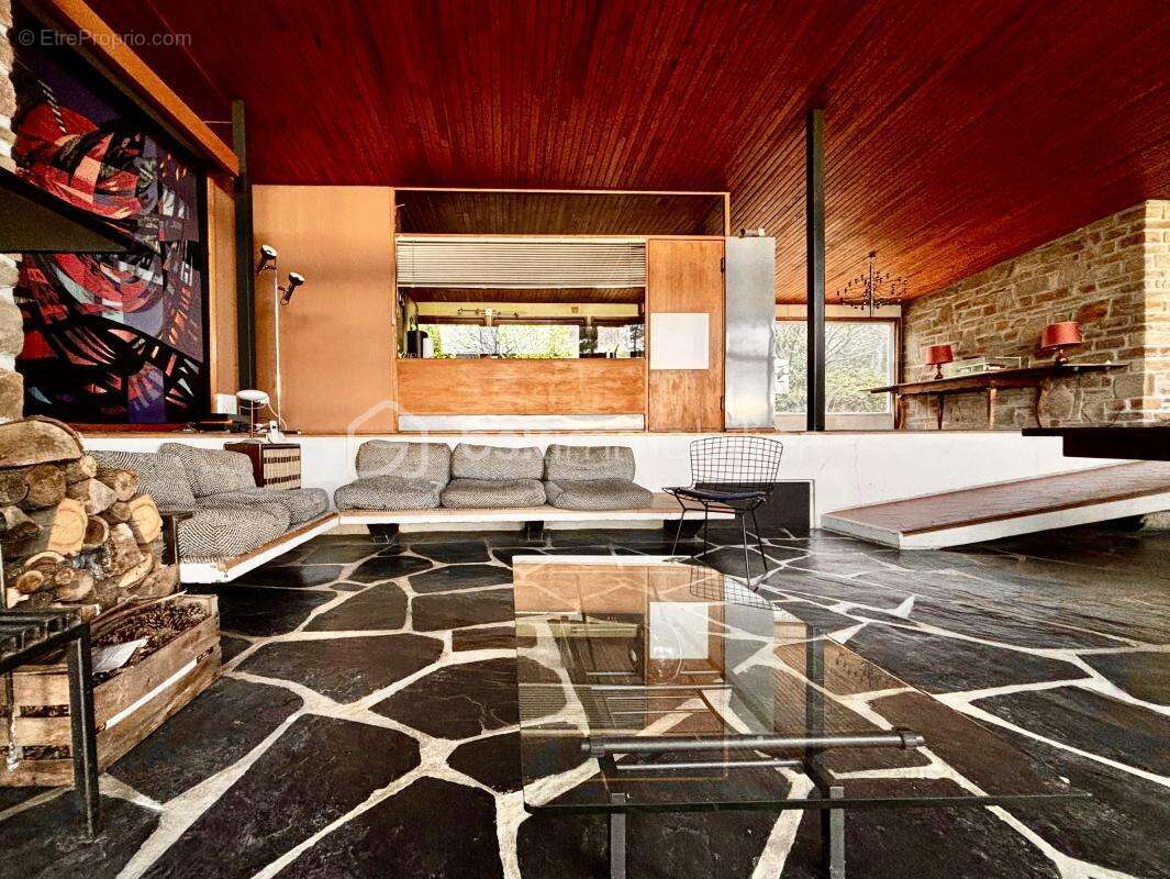 Maison à DOMMARTEMONT