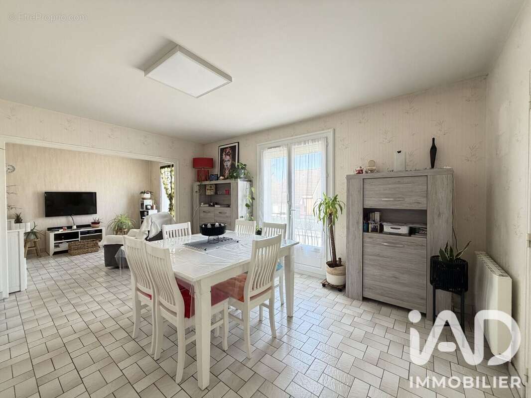 Photo 2 - Maison à CERANS-FOULLETOURTE