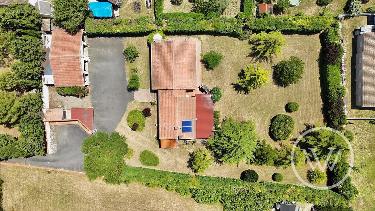 Maison à LABASTIDE-D'ANJOU