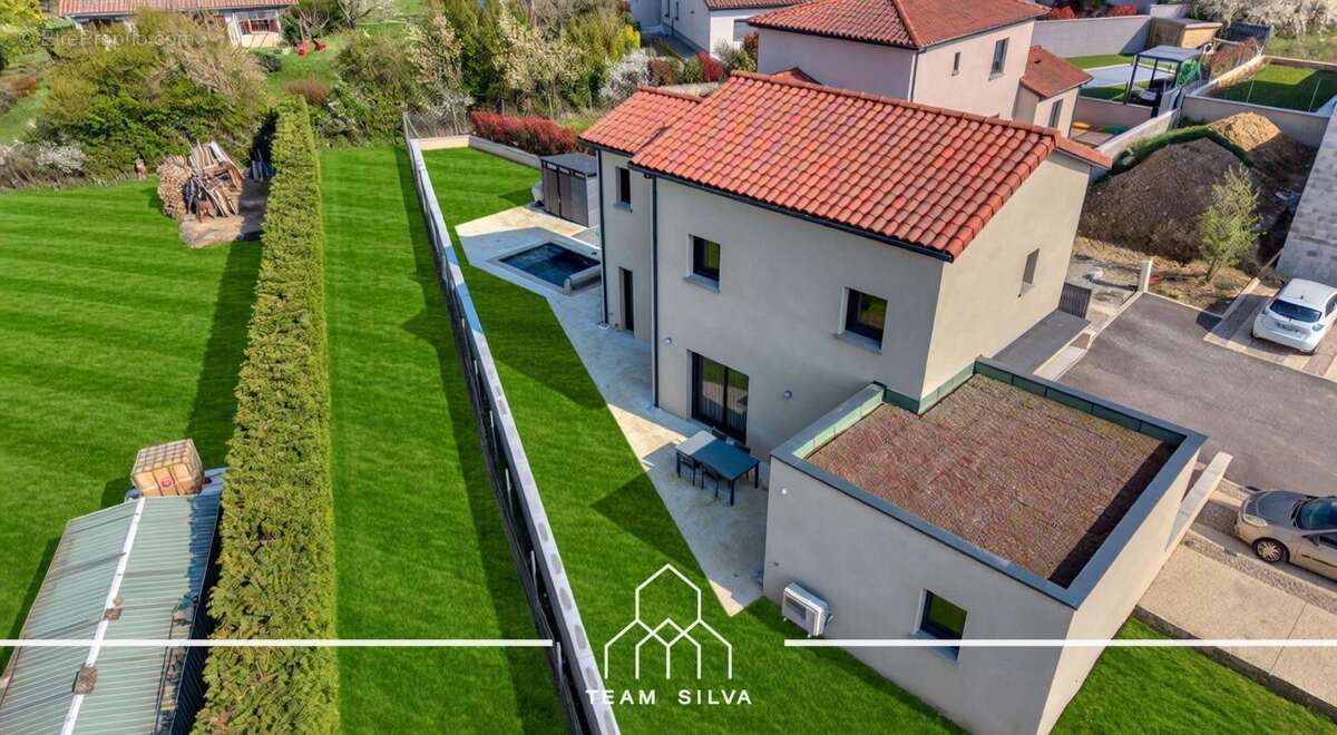 Maison 105 m² à Echalas  - photo 27