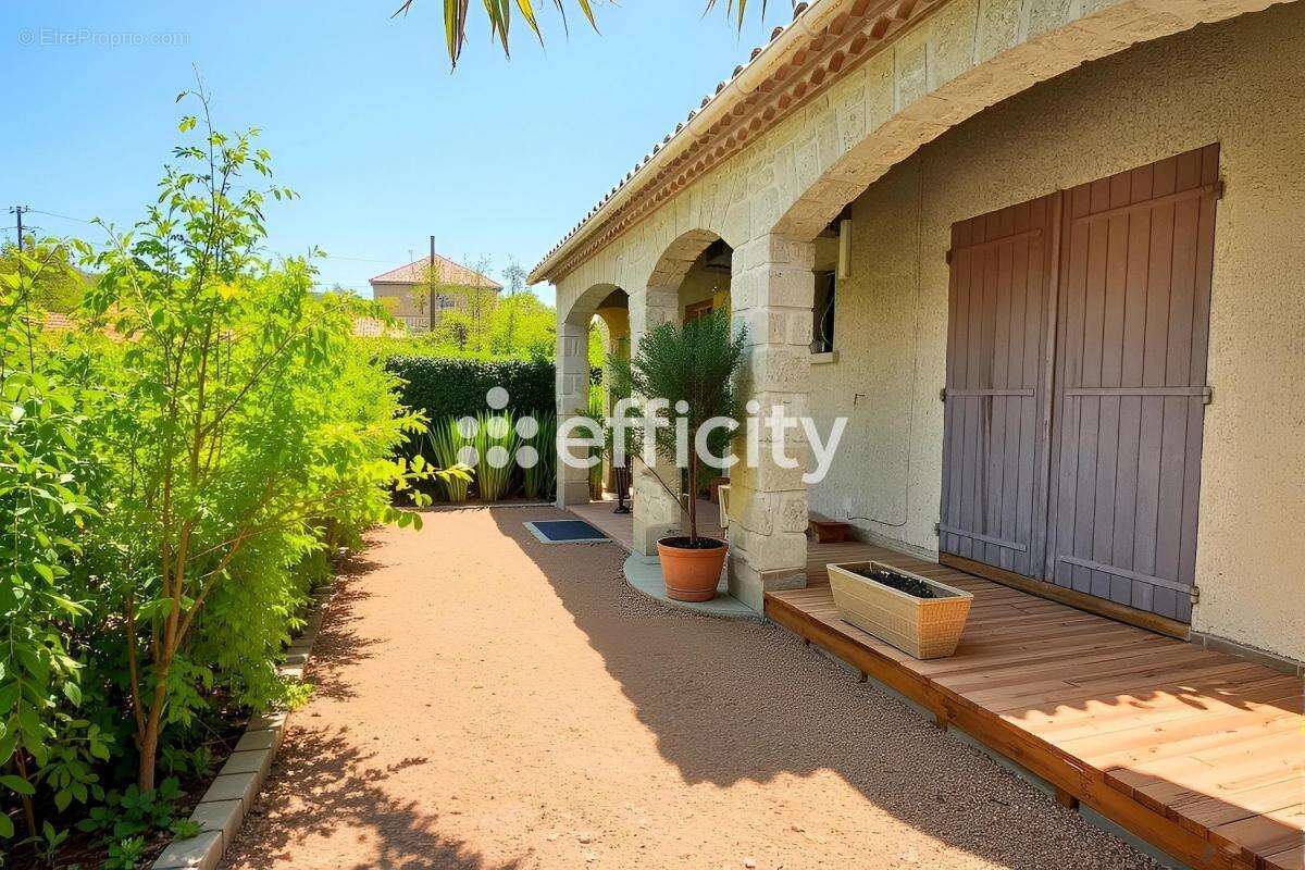 Maison à SAINT-GEORGES-D&#039;ORQUES