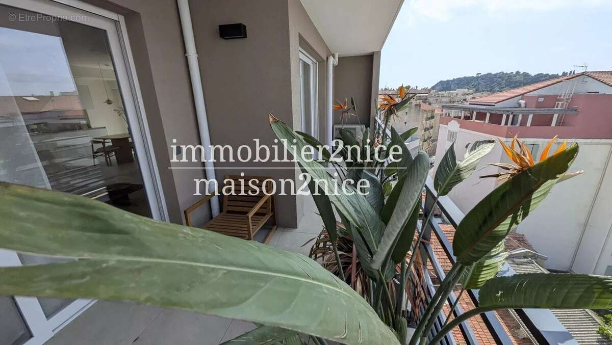 Appartement à NICE