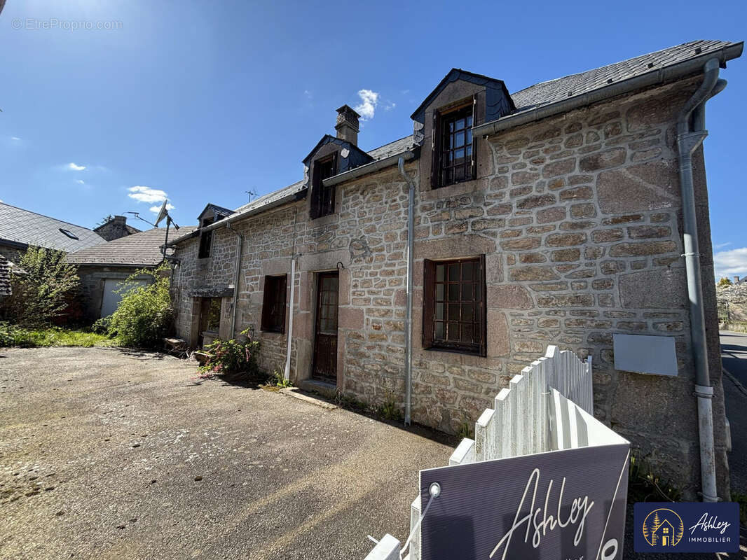 Maison à MILLEVACHES