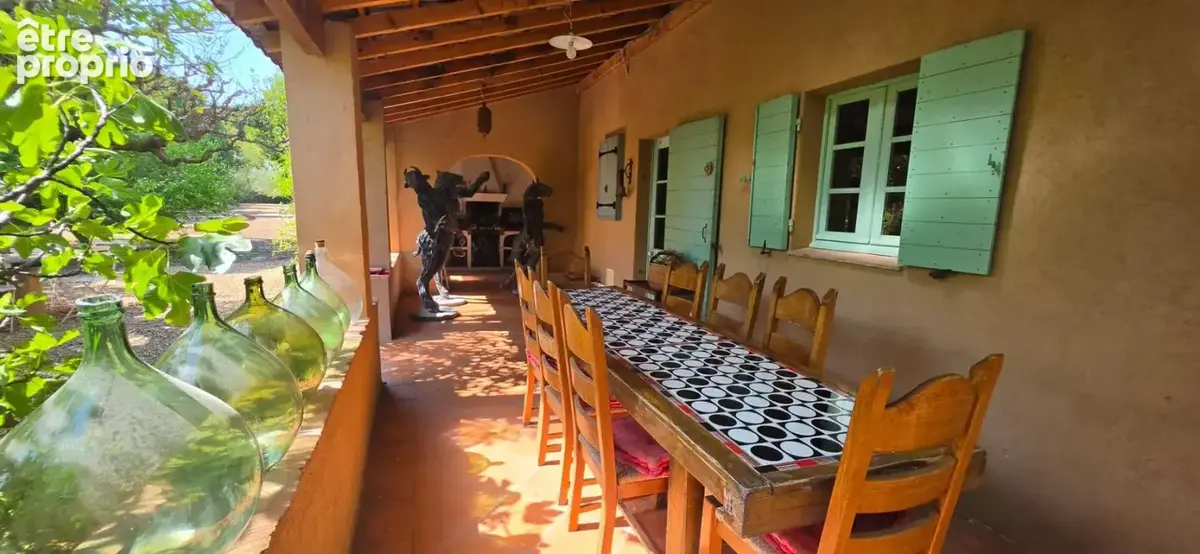LE MUY: Demeure de prestige en pierre ? Une propriété de caractère au coeur de la Provence varoise - photo 10