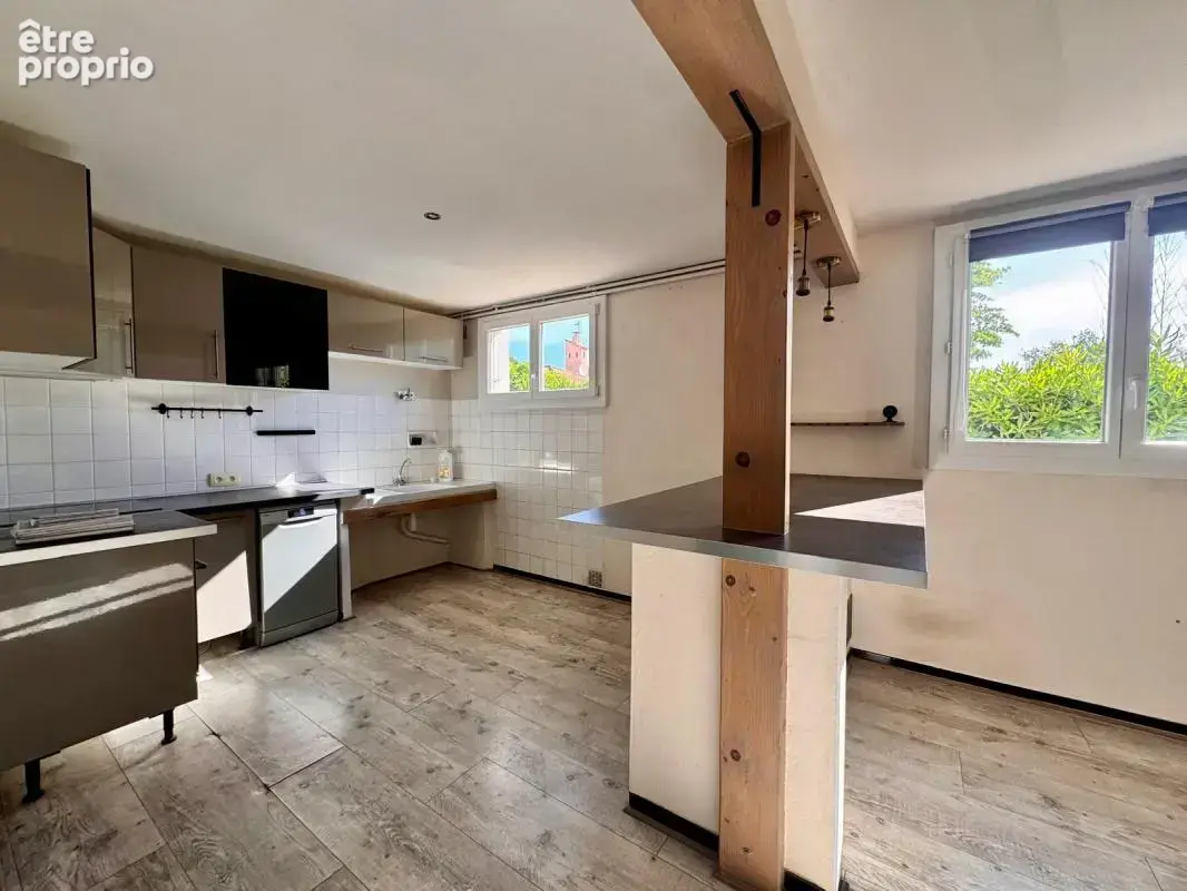 Villa 200m² composé de 2 appartements (T4 + T5) – Terrain 477 m² – Sauvian (34) - photo 9