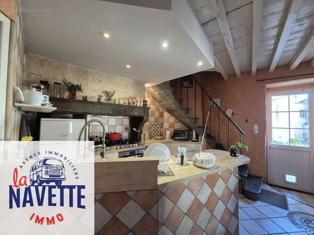 Maison à VEYRE-MONTON