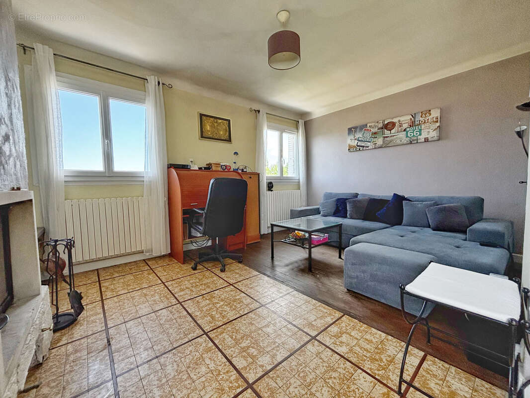 Maison à DIEMOZ