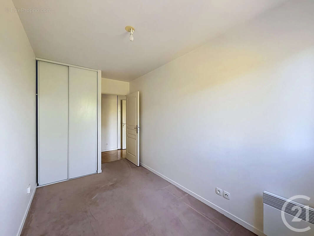 Appartement 54 m² à Avon  - photo 16