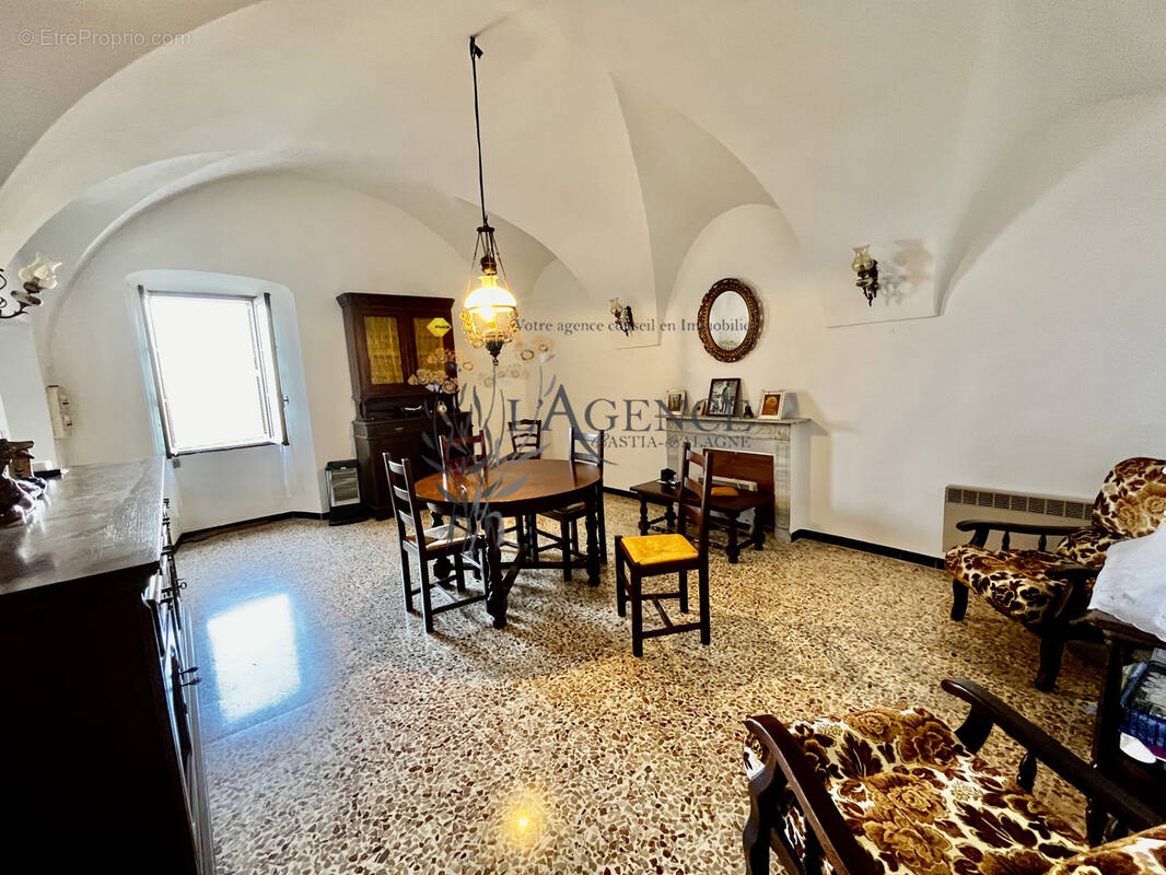 Appartement à SANTA-REPARATA-DI-BALAGNA