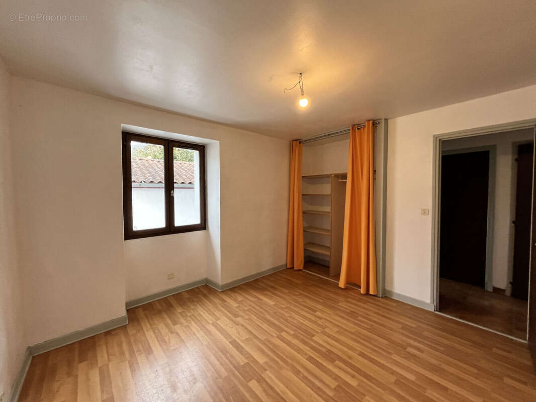 Photo 9 - Maison à SAINT-ETIENNE-DE-BAIGORRY