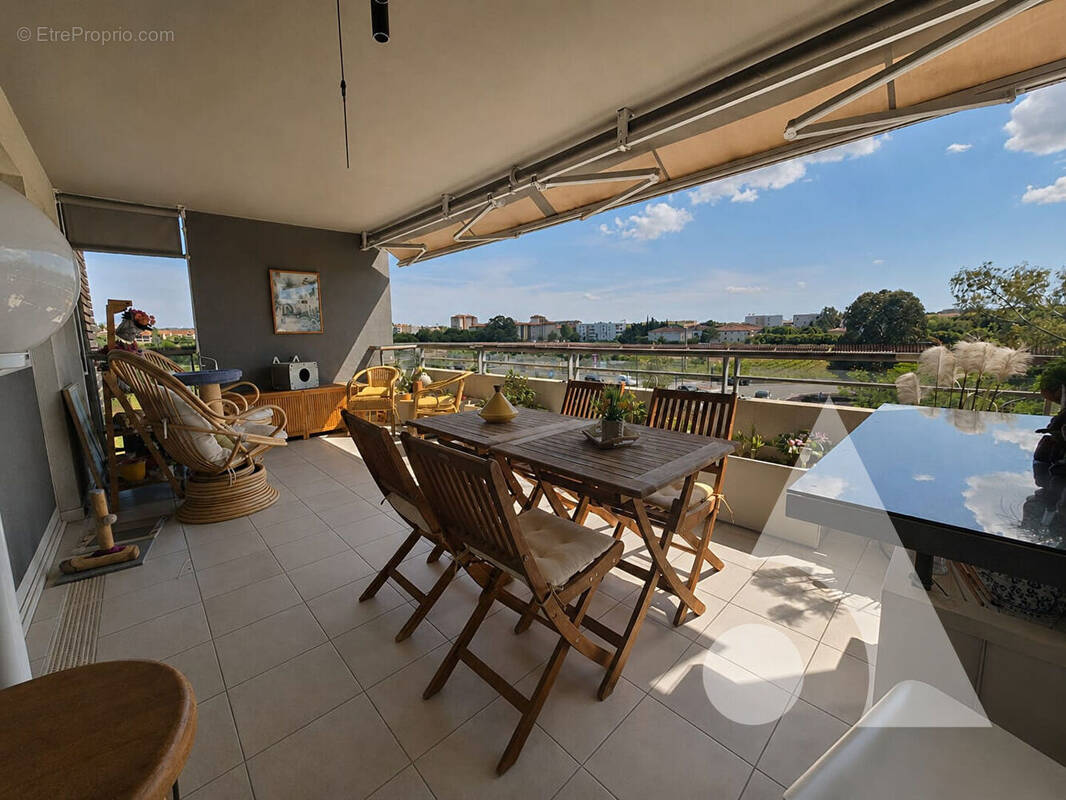 Appartement à FREJUS