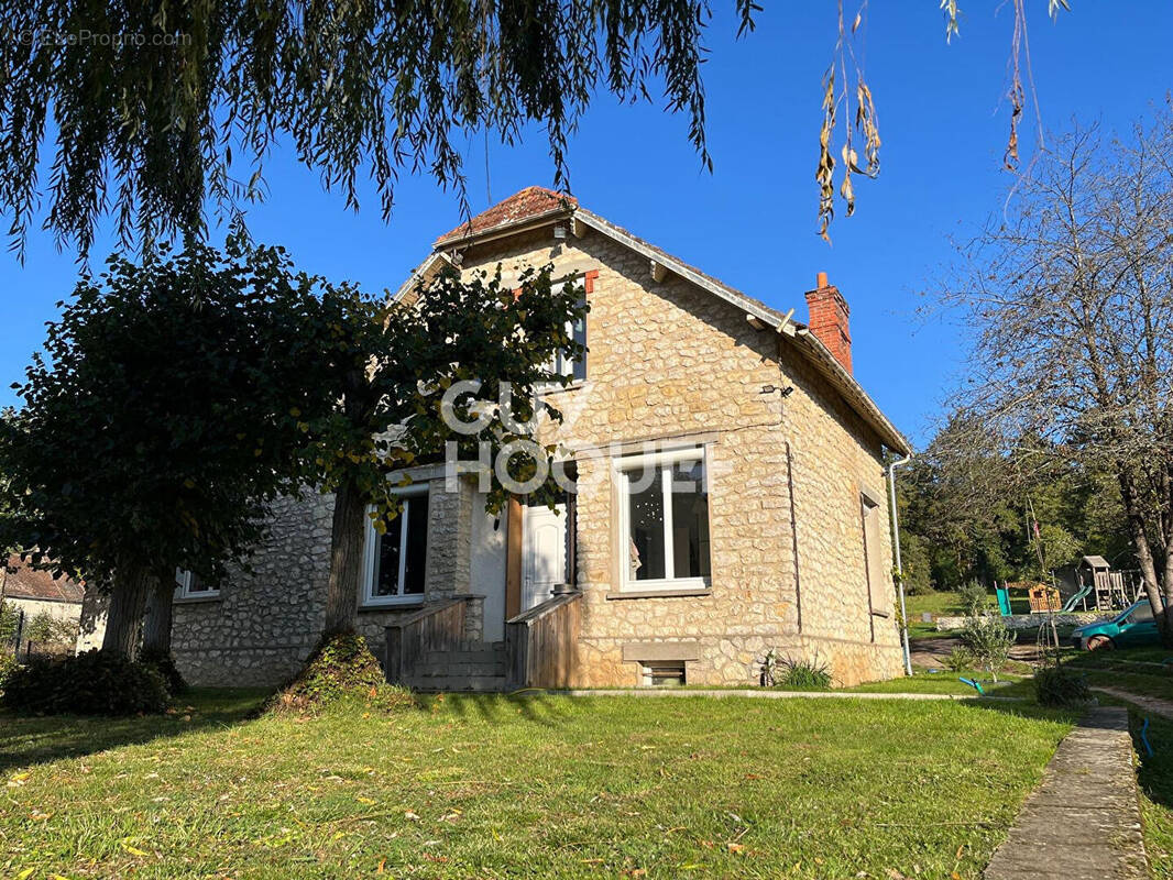 Maison à MILLY-LA-FORET