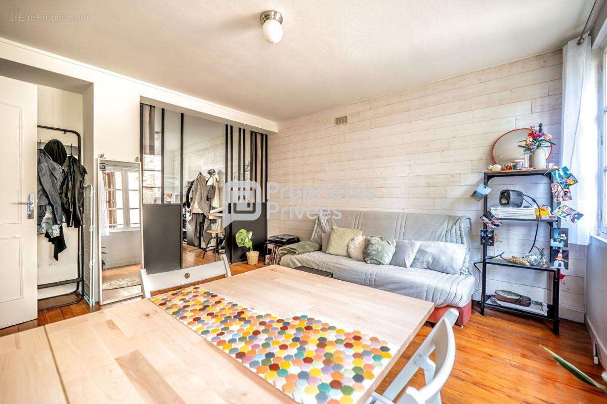 Appartement à ISSY-LES-MOULINEAUX